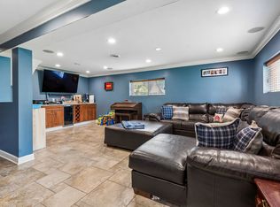 10009 NW Circle Dr, Richmond, IL 60071