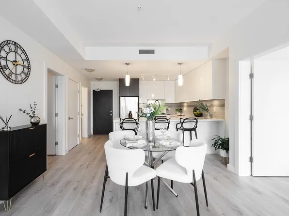 5399 Cedarbridge Way #208, Richmond, BC V6X 0L6
