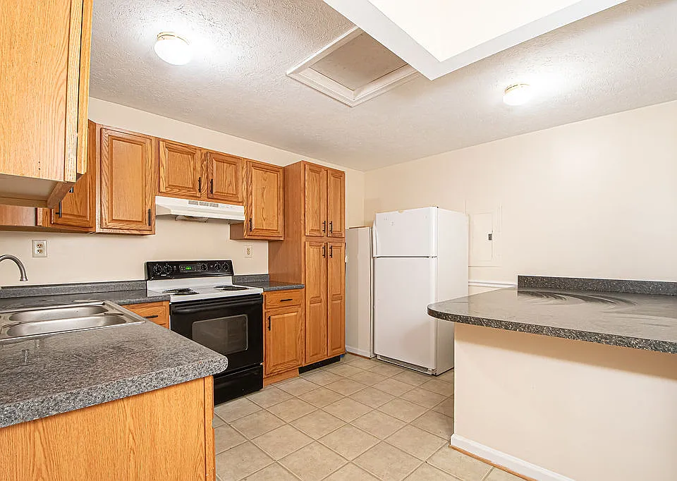 508 Warren Ave #B