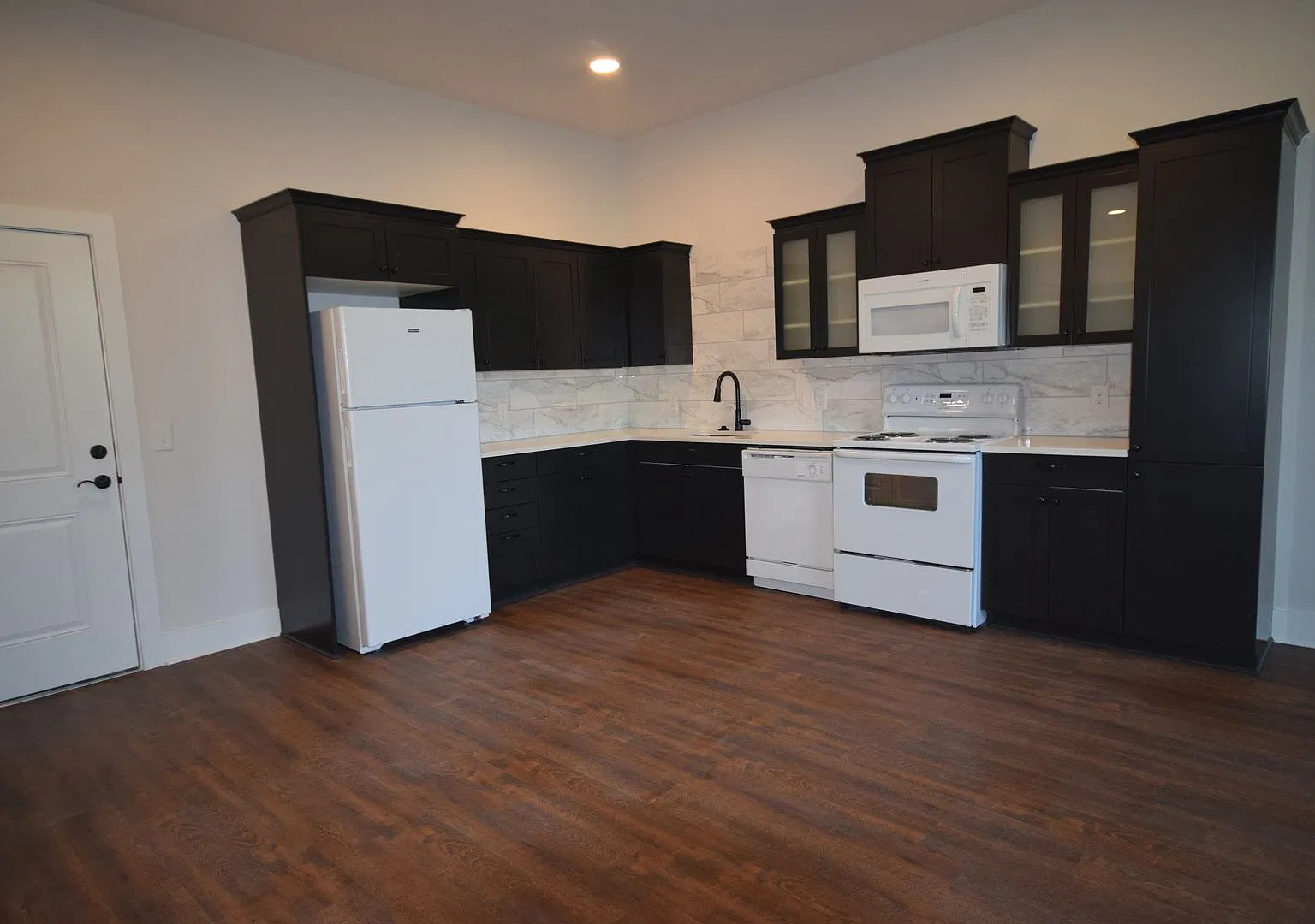 Villa Vue Apartments — Photo 2
