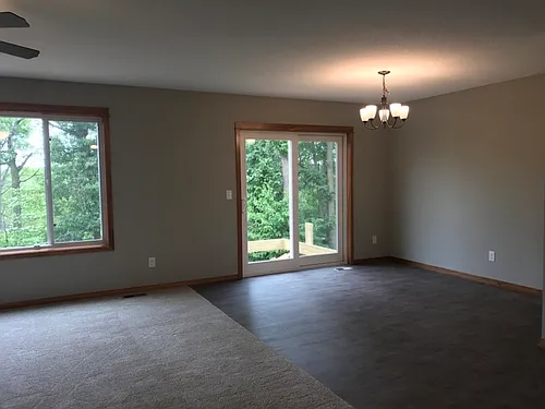 29375 Wildwood Rd — Photo 11