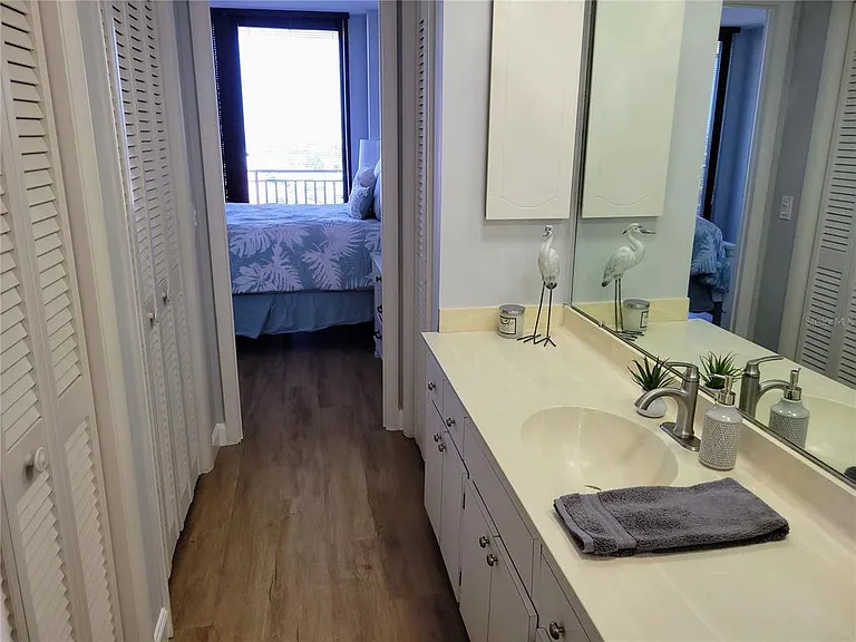 3820 Gulf Blvd #807 — Photo 30