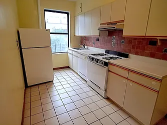 Rented by (LEGACY NOT ACTIVE) DiGiulio Group Real Estate, LLC