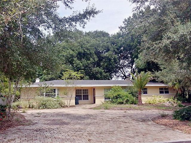 1st image of 965 Avenue L SE