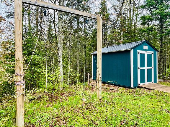 4th image of 1527 Camp Six Rd