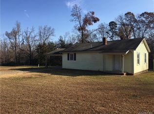 2056 Mauney Rd, Bessemer City, NC 28016