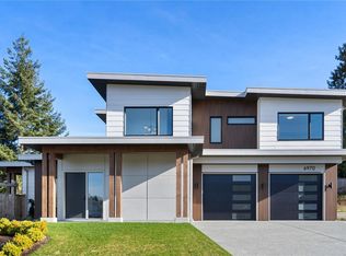 6970 Shale Rd, Lantzville, BC V0R2H0