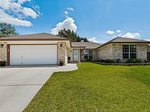 1037 Segovia Cir