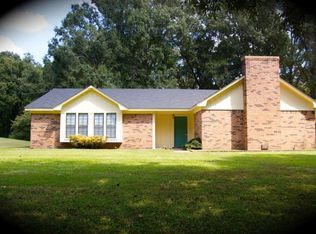 2310 Porters Chapel Rd, Vicksburg, MS 39180