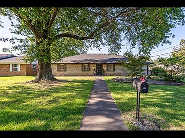 3725 Hendricks Cir