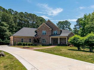 2004 Waterdale Ct, Apex, NC 27502
