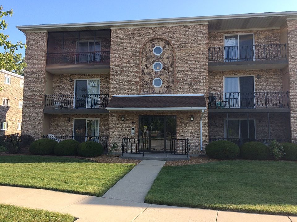 1st image of 8142 W 169th St Unit 3E