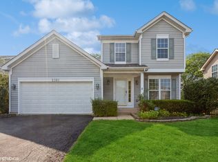 2361 Autumn Grove Cir, Aurora, IL 60504