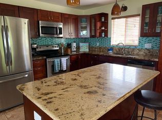 797 Waianuenue Ave, Hilo, HI 96720