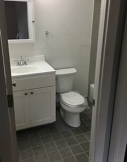 49 Summer St #2B — Photo 3
