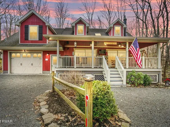 802 Corral Ct, Lords Valley, PA 18428