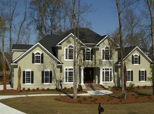 33 Enclave Cir, Savannah, GA 31419