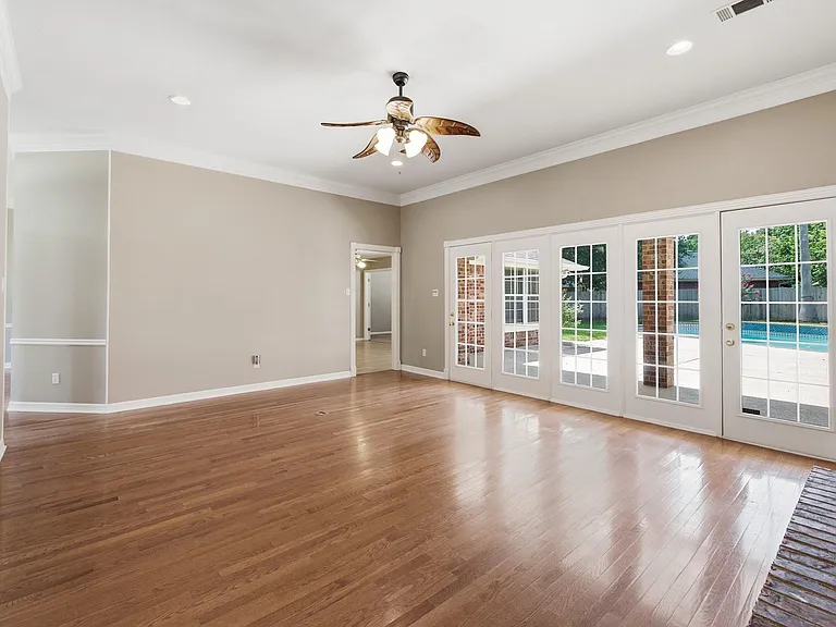 905 Winged Foot Dr — Photo 10