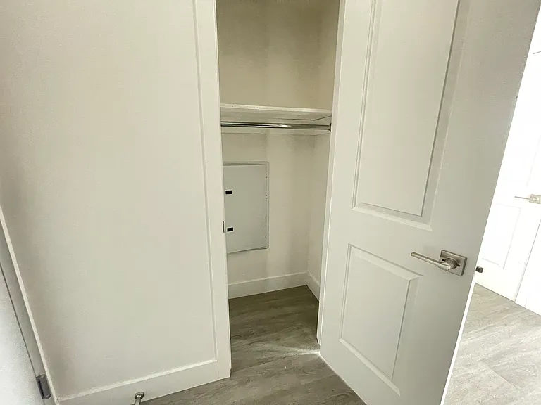 1399 Myrtle Ave #3E — Photo 5