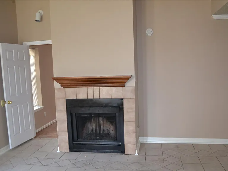4203 Field Meadow Dr — Photo 10