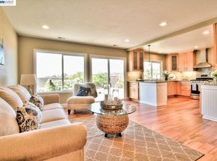 8479 Mayhews Landing Rd, Newark, CA 94560