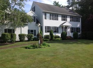 16 Magnolia Dr, Rockland, MA 02370