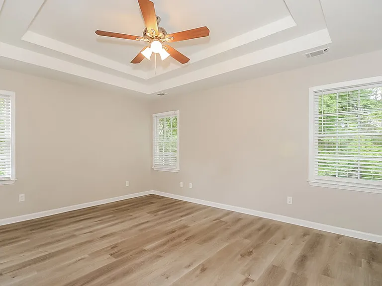 492 Ivey Ct SE — Photo 9