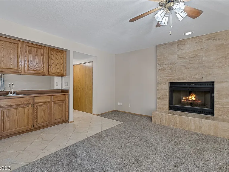 340 Bekasina Dr — Photo 24