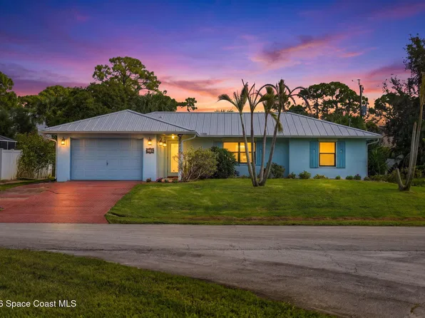 160 Nebraska Cir, Sebastian, FL 32958