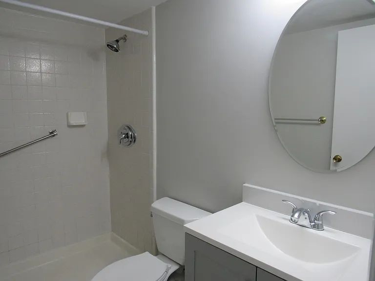 703 Sunny Pine Way #G2 — Photo 10