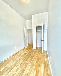 Rented by Amorelli Realty