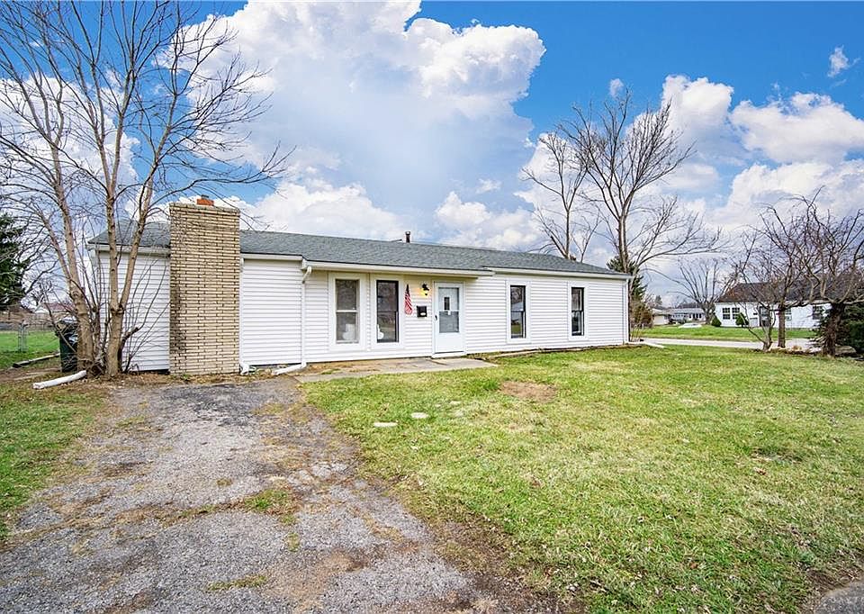 1218 Omard Dr Xenia Oh 45385 Mls 855107 Zillow