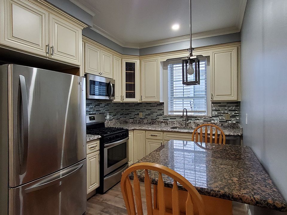1st image of 30-48 12th St #2F