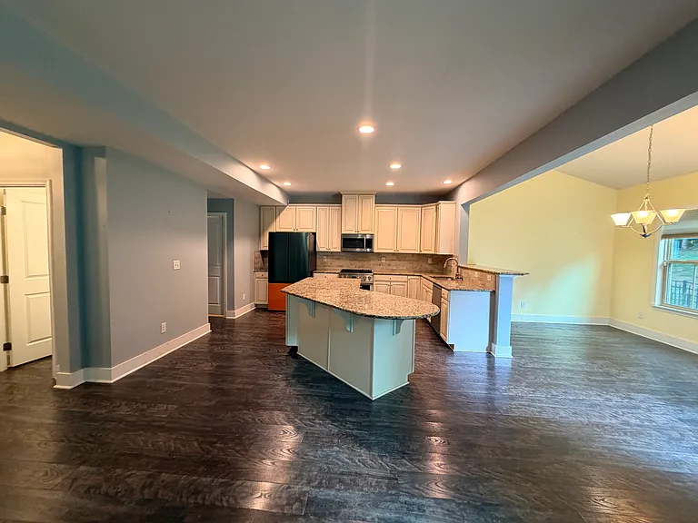 5816 Selkirkshire Rd — Photo 11