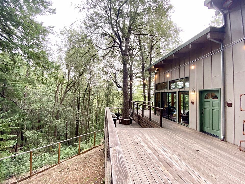 1st image of 660 Wild Iris Ln