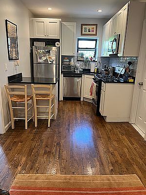 2nd image of 43 Underhill Ave APT D1