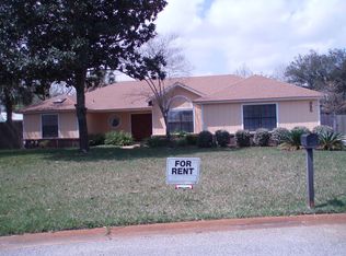 825 McCollum Cir, Neptune Beach, FL 32266