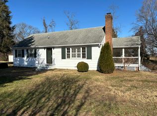 1232 Wheatland Rd, Loretto, VA 22509