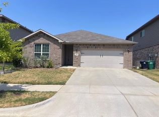 5609 Las Lomas Ln, Roanoke, TX 76208