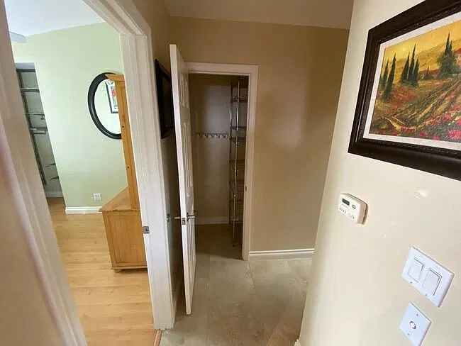 2 bed, 1000 sqft, $3,200 — Photo 4