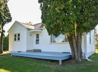 N5191 18th Rd, Wild Rose, WI 54984