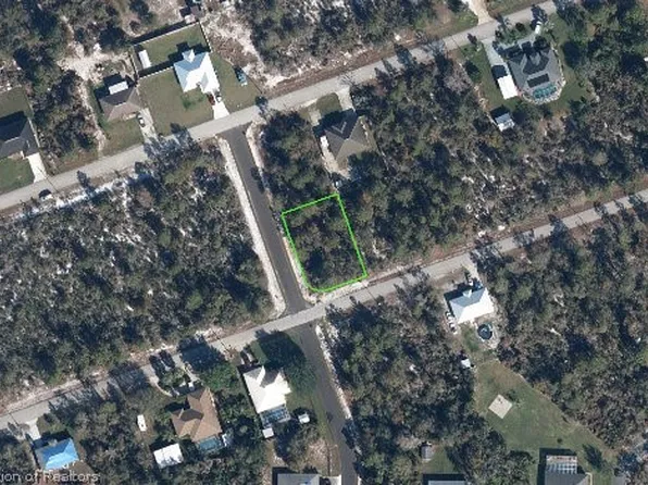 119 & 121 Carole Rd NW, Lake Placid, FL 33852