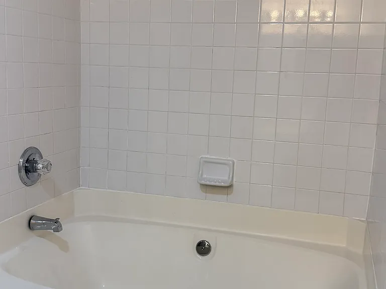 2967 Heritage Villas Dr — Photo 24