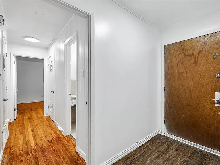 7108 Willis Ave — Photo 4