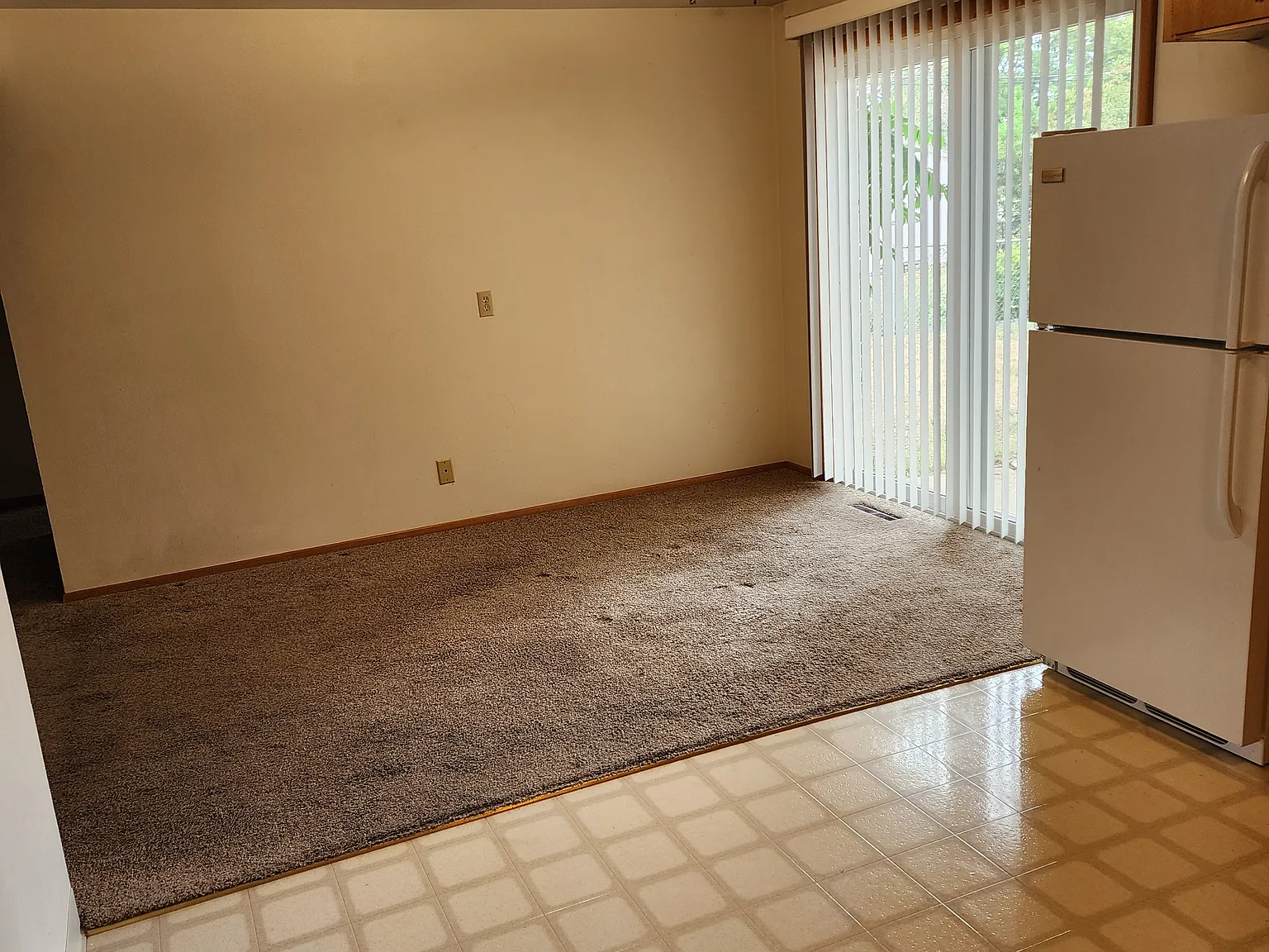 2 bed, 909 sqft, $1,500 — Photo 4