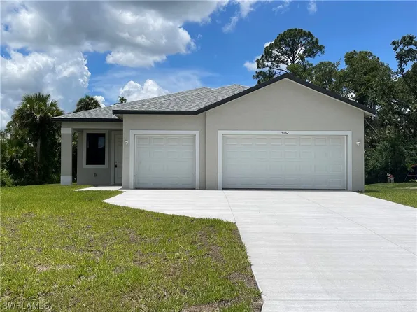 5032 Peachtree Cir NE, Labelle, FL 33935