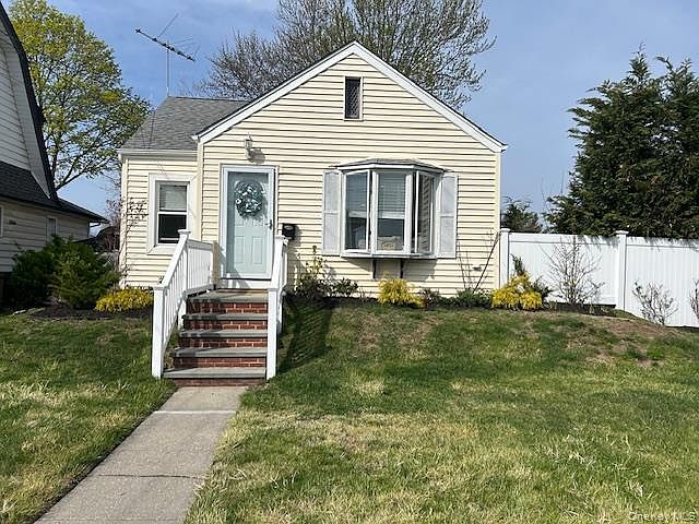 1st image of 2984 Grand Boulevard
