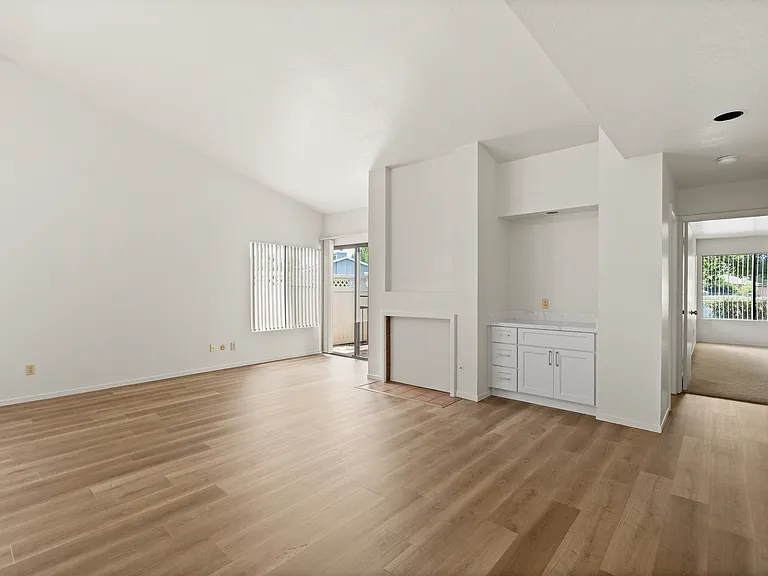 2255 Piccardo Cir — Photo 11