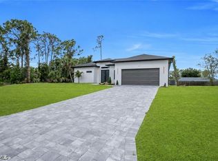 3286 Eagle Pass St, North Pt, FL 34286