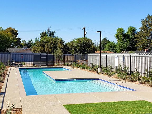 COMMUNITY POOL DIRECTLY ACROSS